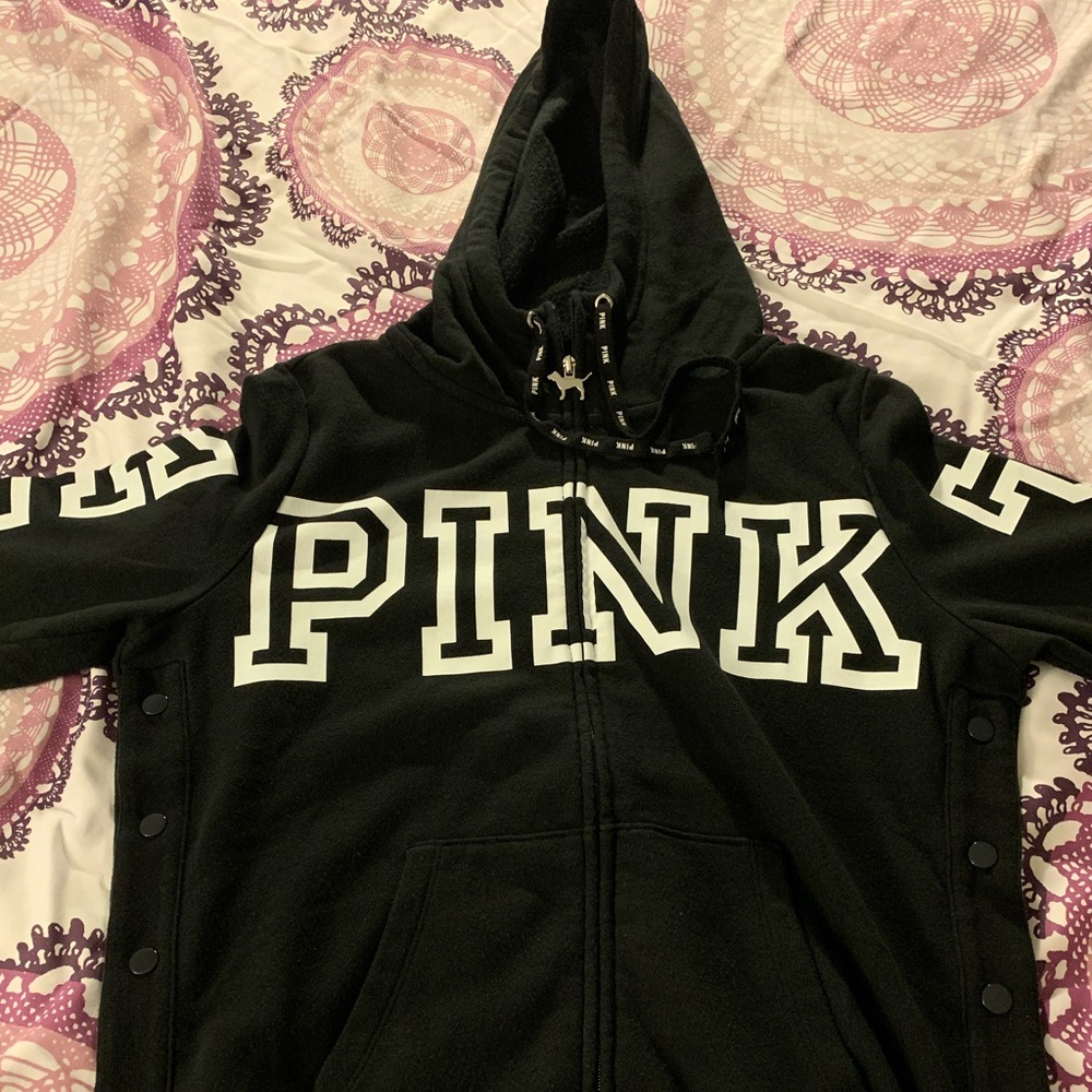 PINK Victoria’s Secret zip up sweater
